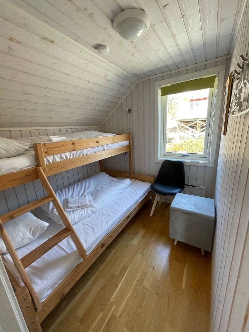 Sovrum med våningssäng